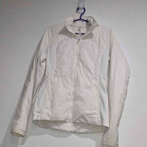 Lululemon Run for Cold jacket in size 6